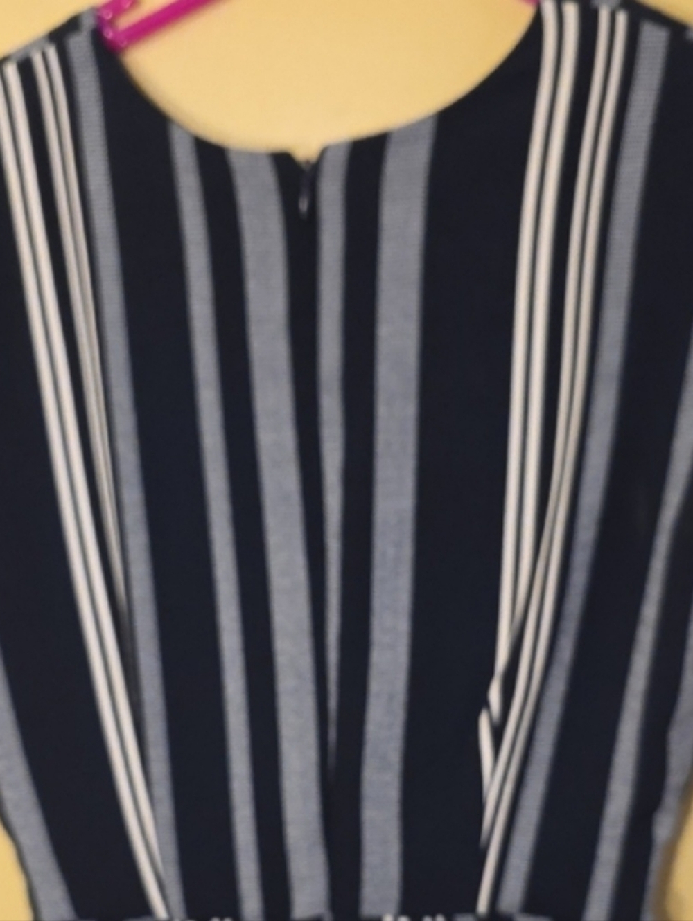 LIKE-NEW Size Small Elegant Navy & White Striped Romper Wide Leg Jumpsuit - Picture 9 of 15